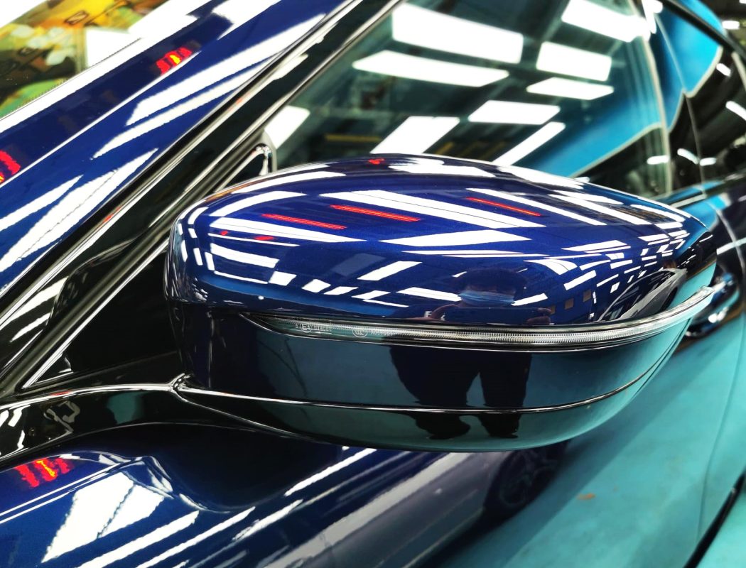 Side panel of the BMW 8 Series with the titanium finish locked in.
