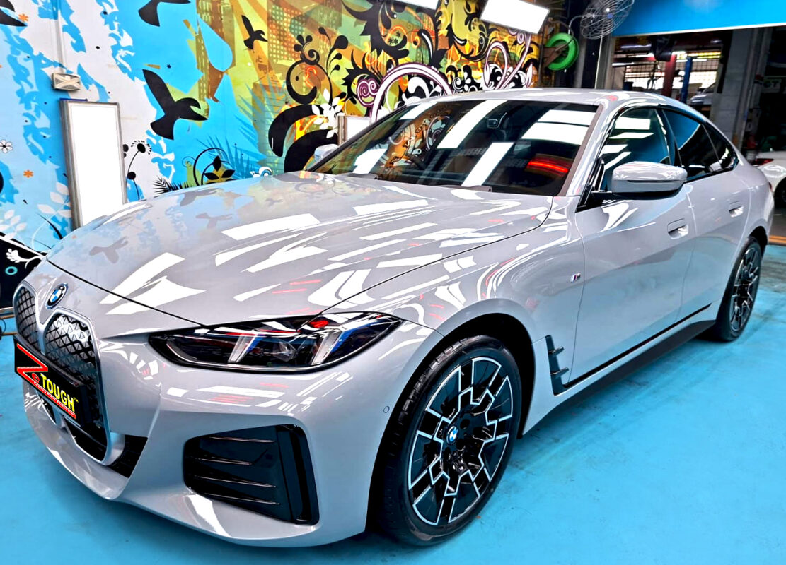 BMW i4, glossy after its ZeTough Ceramic coating.