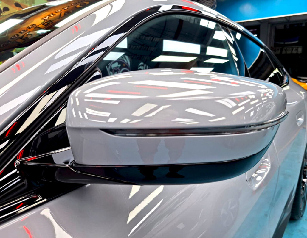 Detailed exterior of the BMW i4.