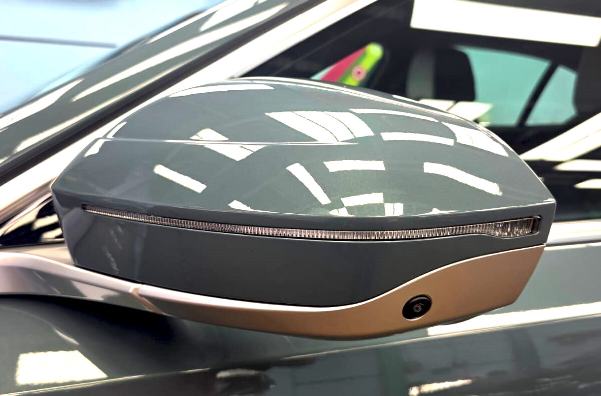 Side panel of the BMW i5 with the ceramic finish locked in.