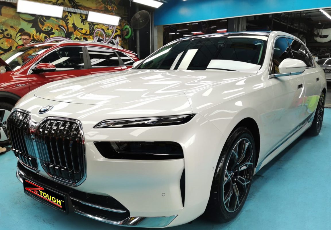 BMW i7, sealed with ZeTough Titanium at Revol Carz.