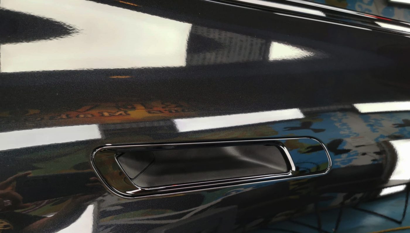 Detail of the bodywork sealed with ZeTough Titanium.