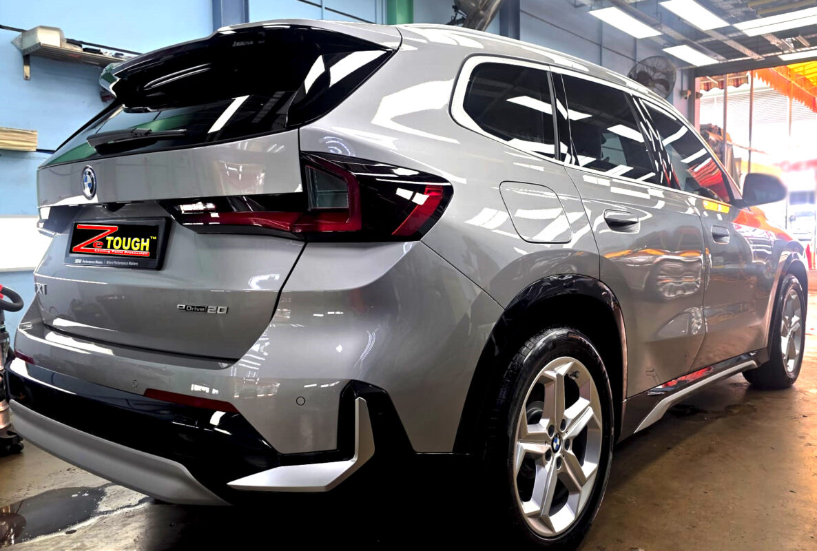 The BMW iX1 after its ZeTough coating.