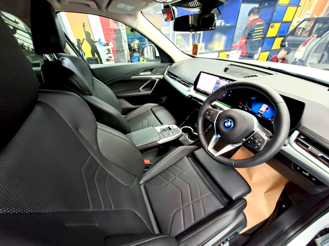 The BMW iX1's protected, high-gloss finish.