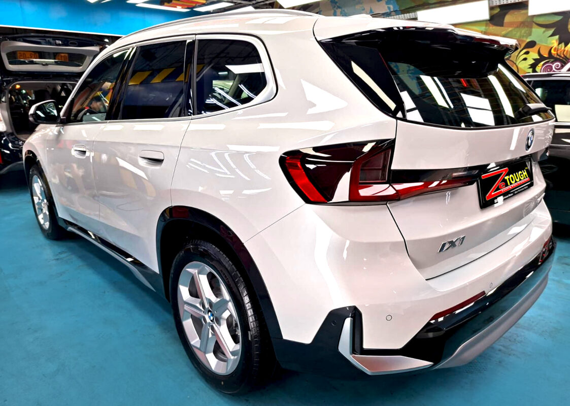The BMW iX1 after its ZeTough coating.