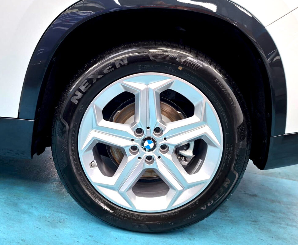 The BMW iX1 with its fresh, coated finish.