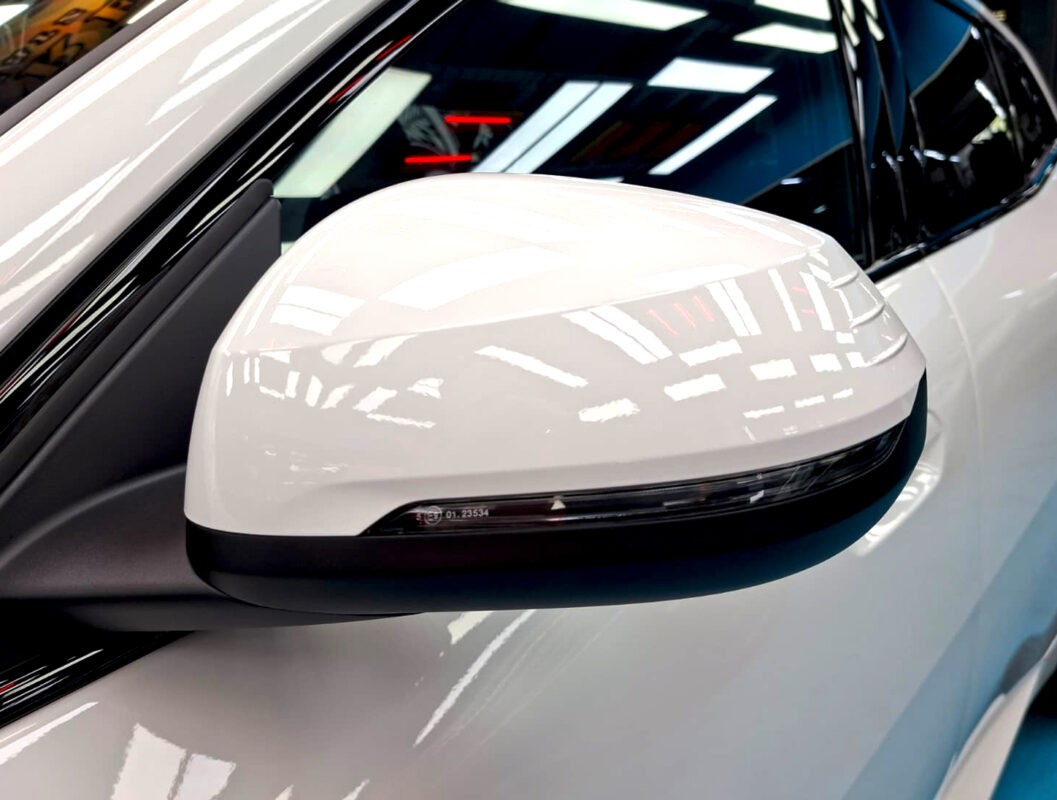Detailed exterior of the BMW iX2.