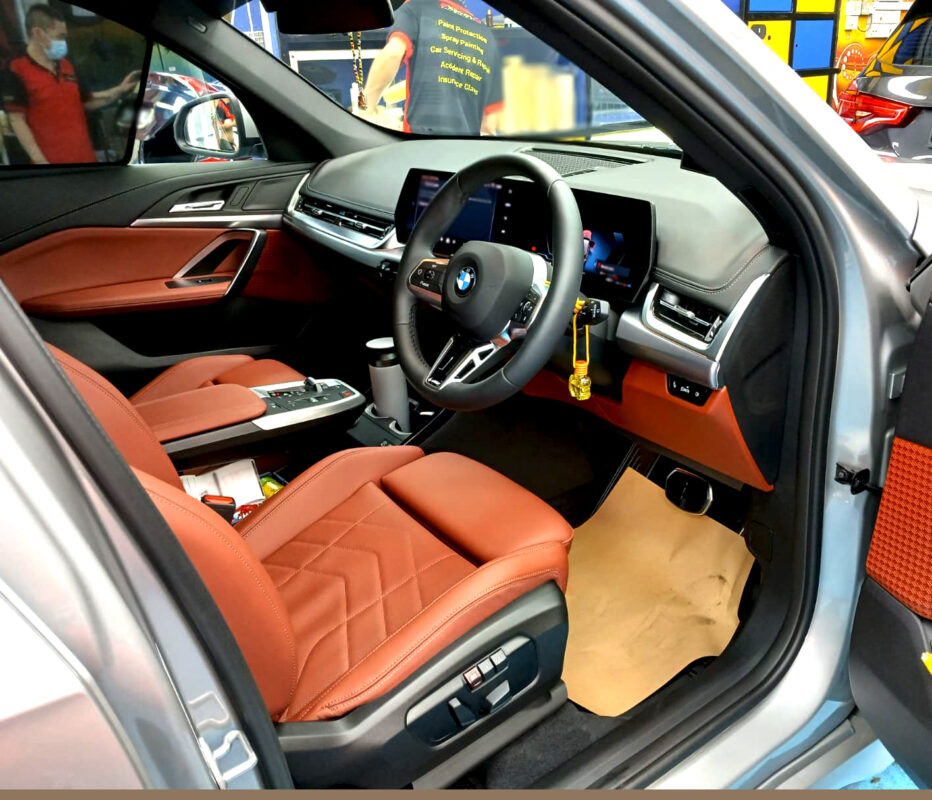 The BMW X1's protected, high-gloss finish.