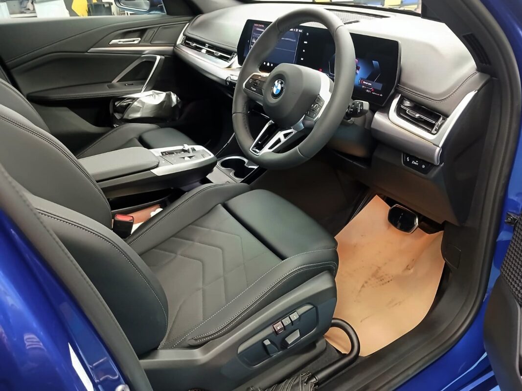Detail of the BMW X1's bodywork sealed with ZeTough Ceramic.