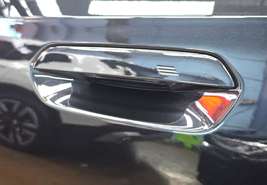 Front three-quarter view of the BMW X1 after coating.