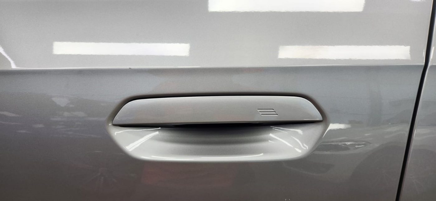 Front three-quarter view of the BMW X1 after coating.