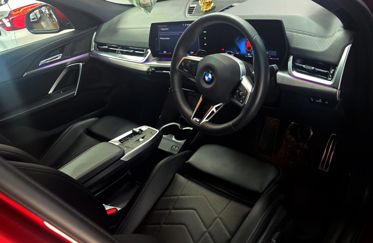 Detail of the BMW X2's bodywork sealed with ZeTough Ceramic.