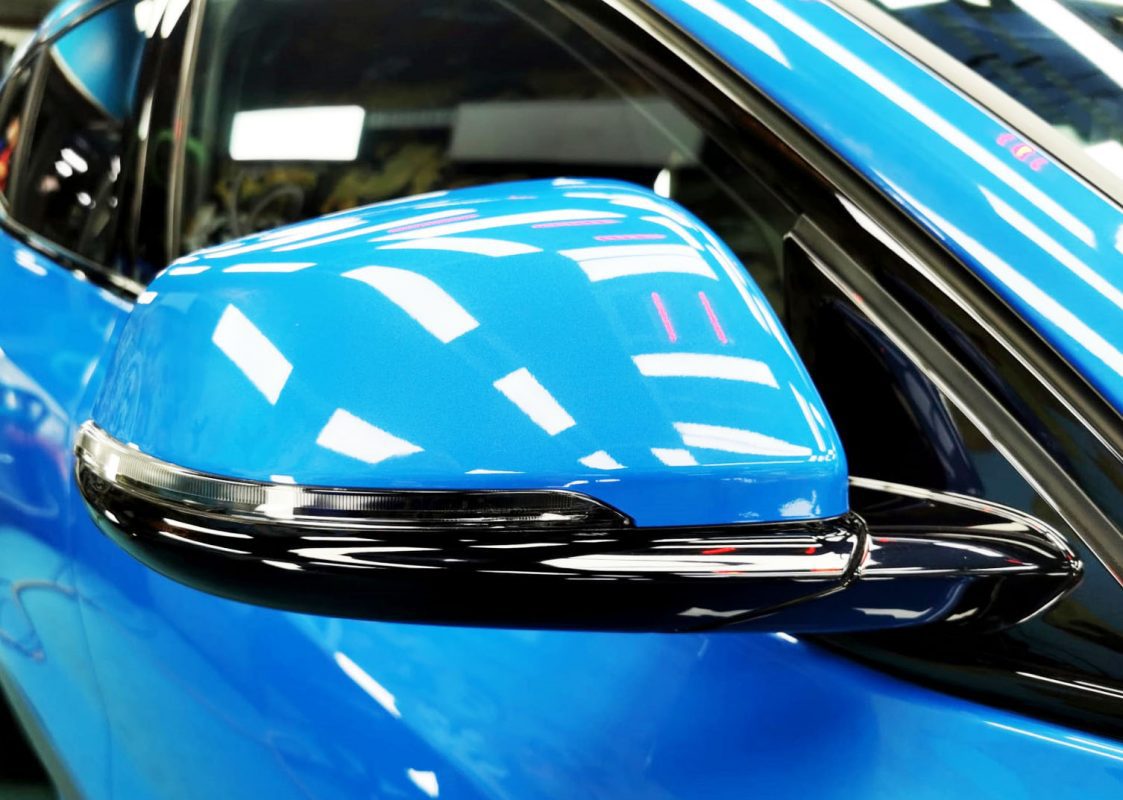 Side panel of the BMW X2 with the titanium finish locked in.