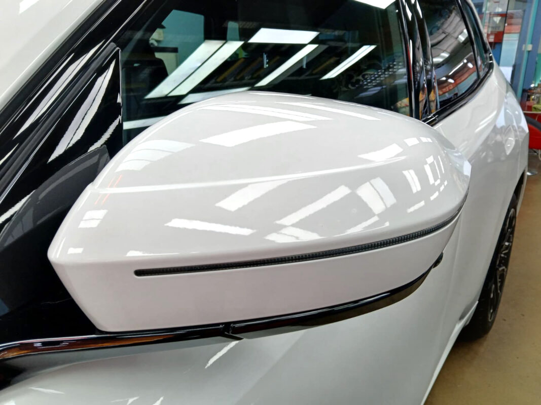 Side panel of the BMW X3 with the ceramic finish locked in.