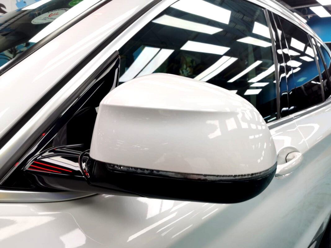 Side panel of the BMW X3 with the ceramic finish locked in.