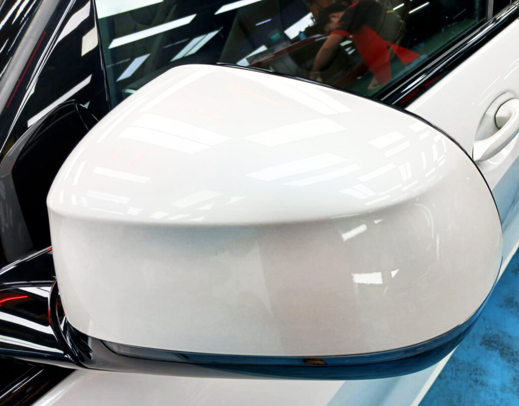 Side panel of the BMW X5 with the ceramic finish locked in.