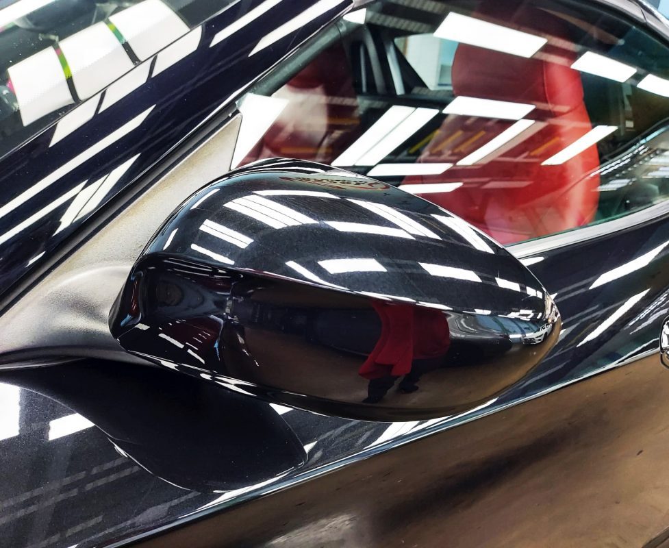 Side panel of the BMW Z4 with the ceramic finish locked in.