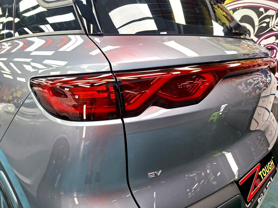 Close-up of the Atto 2 tail lamp and rear quarter.