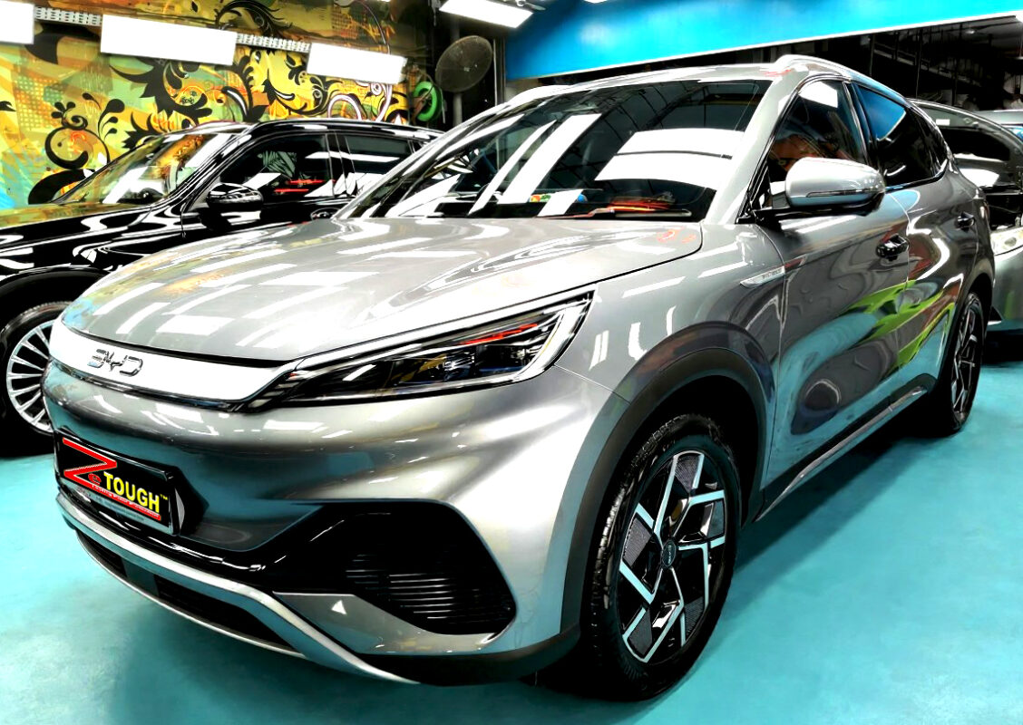 BYD Atto 3, glossy after its ZeTough Ceramic coating.