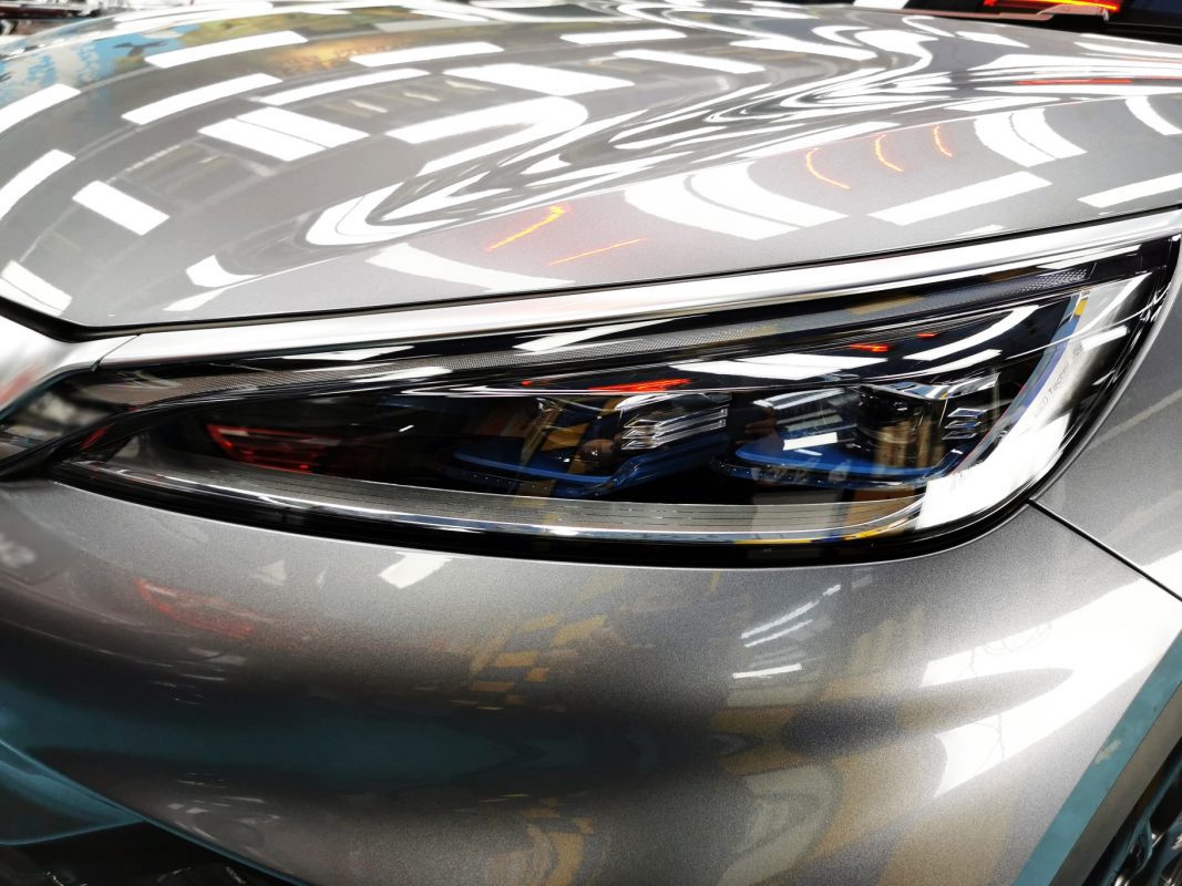The Atto 3's coated paintwork showing clean reflections.