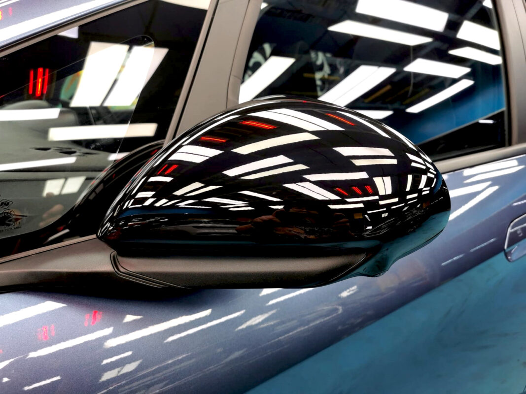 Side panel of the BYD Dolphin with the ceramic finish locked in.