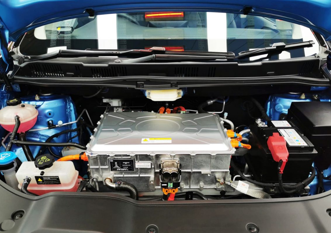 Detail of the BYD E6's bodywork sealed with ZeTough Ceramic.