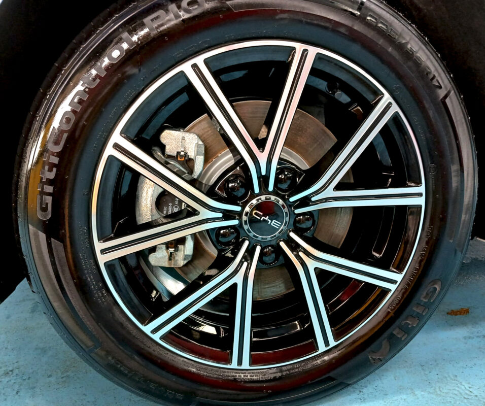 The BYD M6, finished and ready for collection.