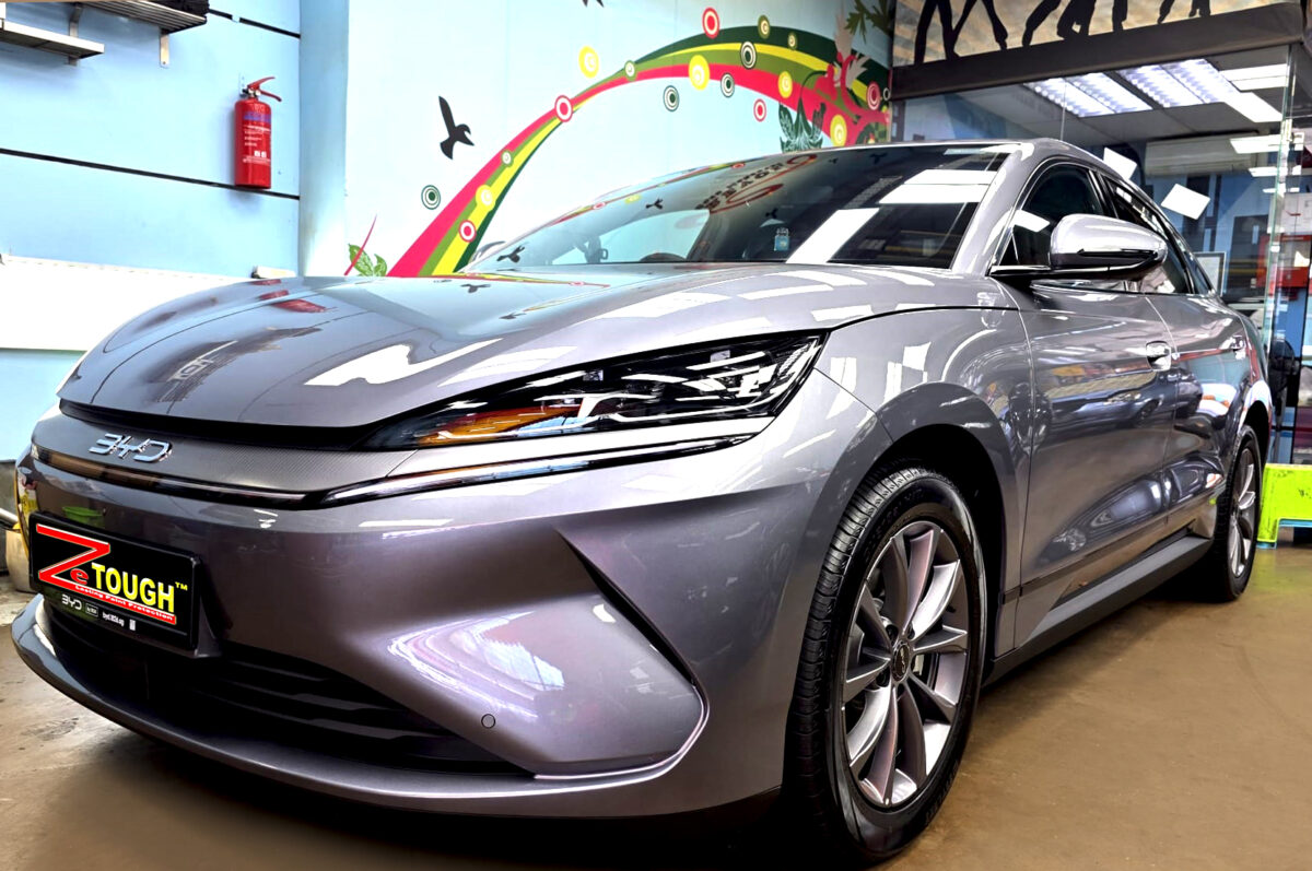 BYD Seal 6, glossy after its ZeTough Ceramic coating.