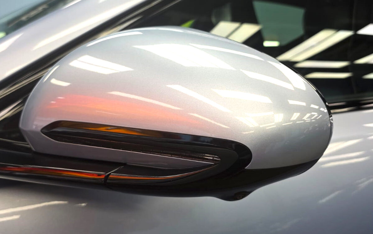 Side panel of the BYD Seal Dynamic with the titanium finish locked in.
