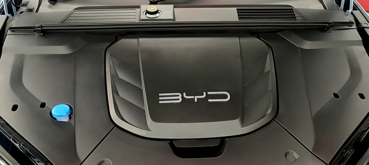 Detail of the BYD Seal's bodywork sealed with ZeTough Titanium.