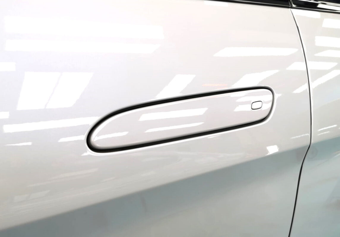 The coated paintwork of the BYD Sealion 7, clean and sharp.