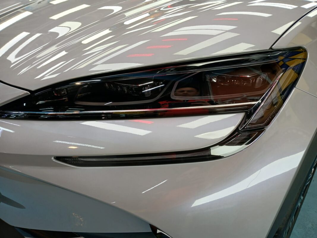 The Sealion 7's coated paintwork showing clean reflections.