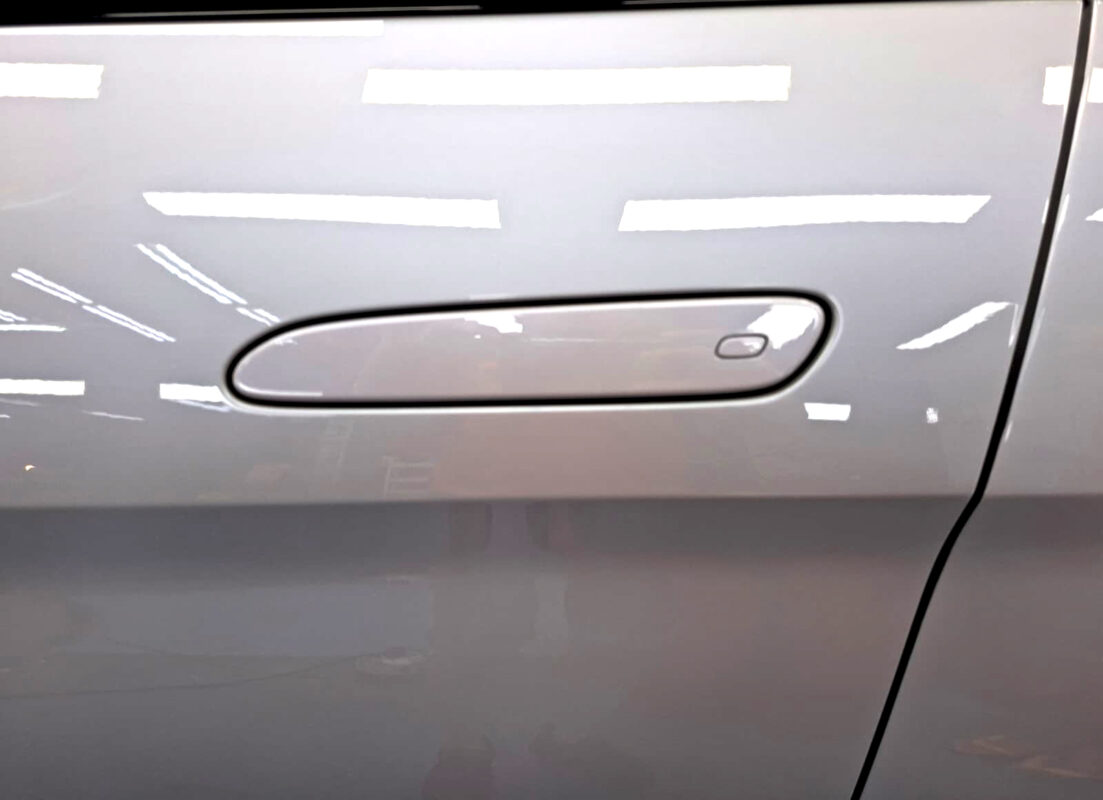 The coated paintwork of the BYD Sealion 7, clean and sharp.