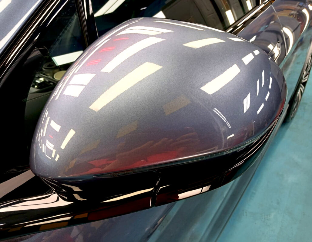Detailed exterior of the BYD Sealion 7.