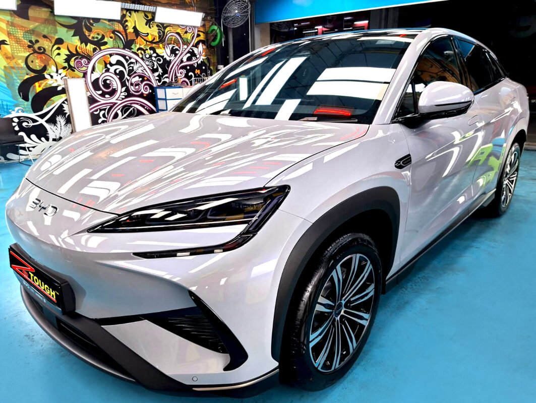 BYD Sealion, glossy after its ZeTough Ceramic coating.
