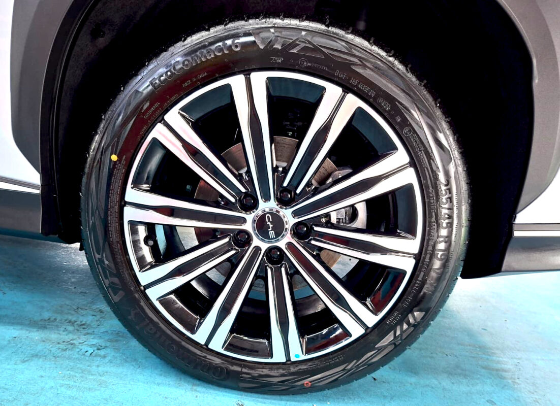 The BYD Sealion with its fresh, coated finish.
