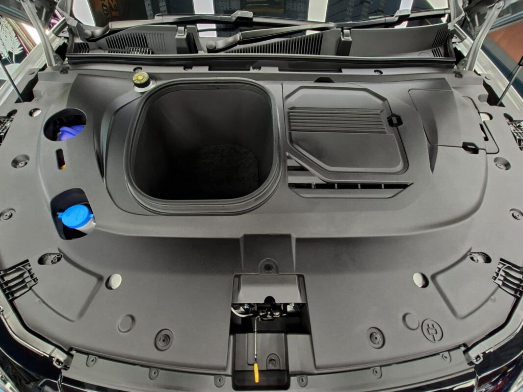 The Chery Omoda's protected, high-gloss finish.