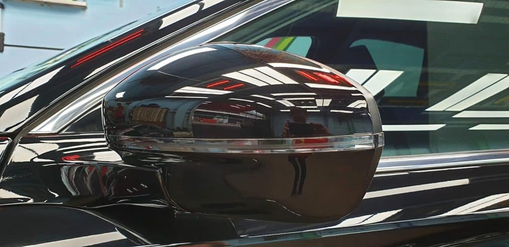 Front three-quarter view of the Citroen DS7 Crossback after coating.