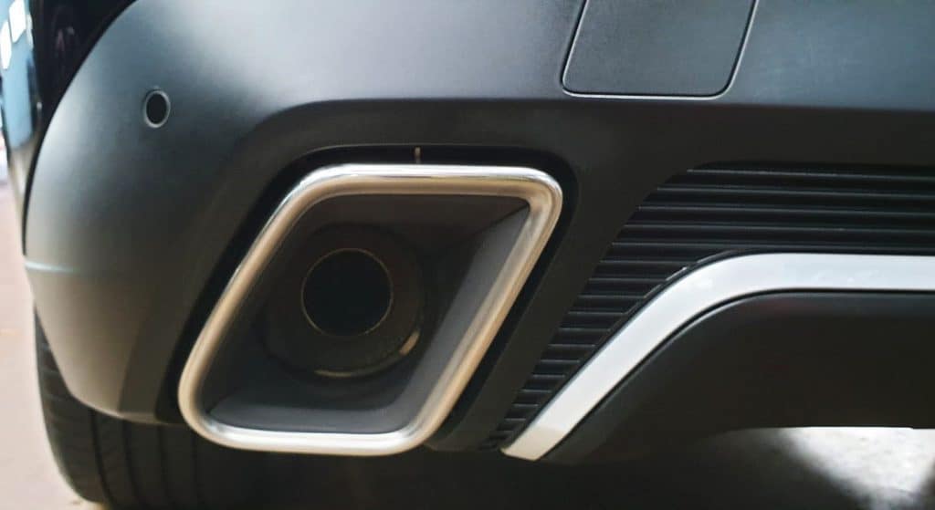 The coated bonnet of the Citroen DS7 Crossback under workshop lighting.