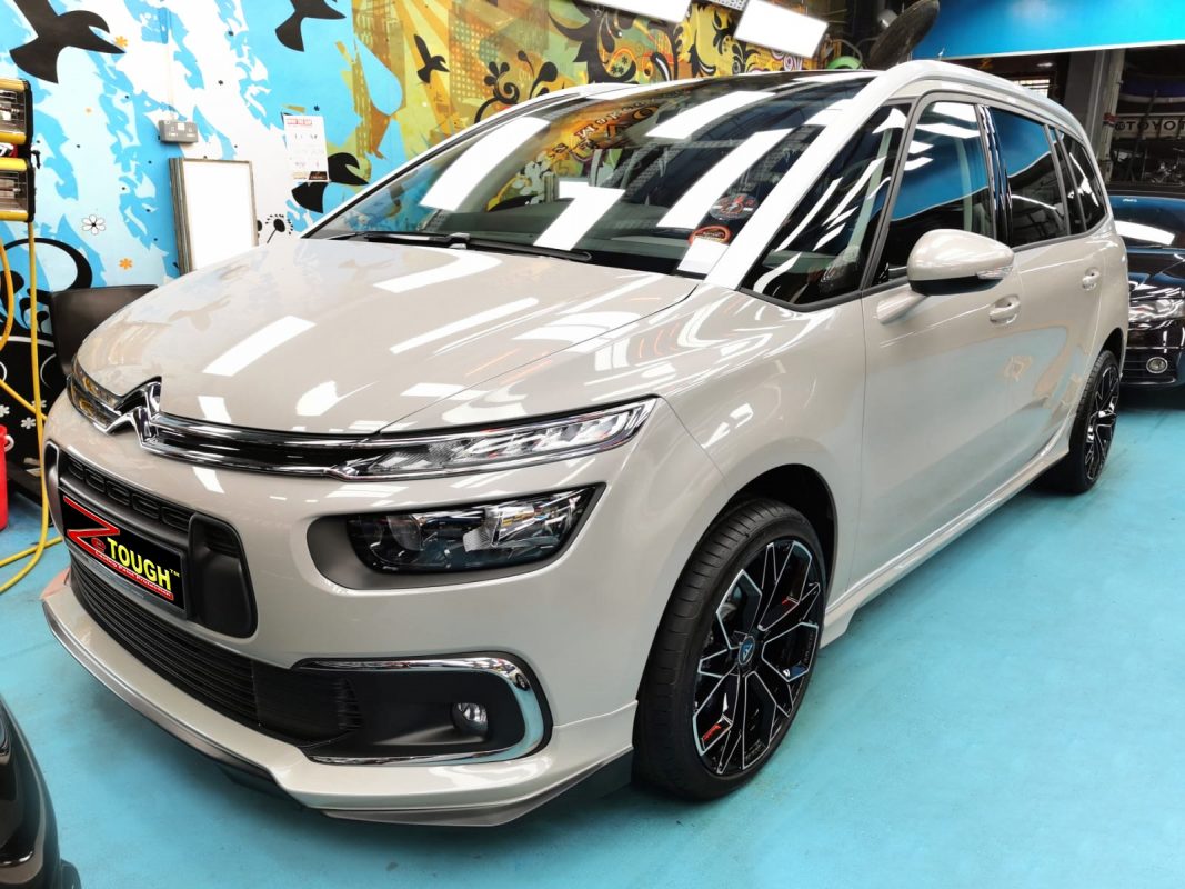 Citroen Grand C4 Space Tourer, sealed with ZeTough Ceramic at Revol Carz.