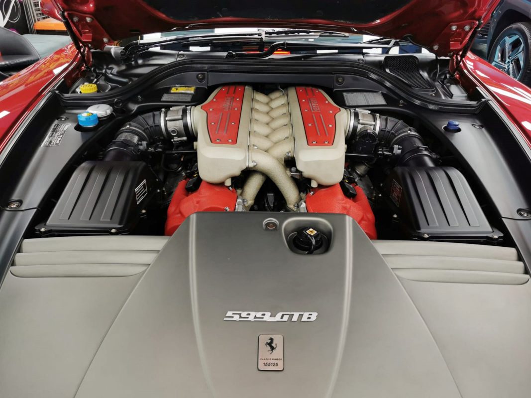 Detail of the Ferrari 599's bodywork sealed with ZeTough Ceramic.