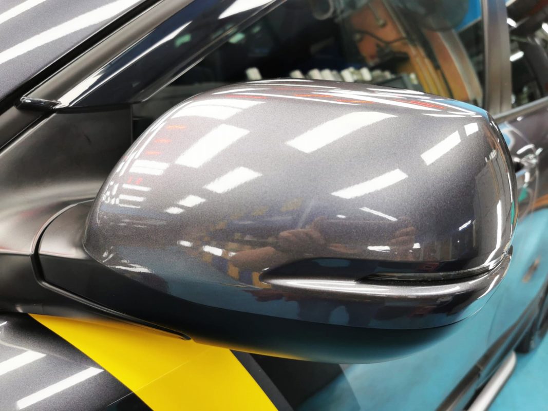 Side panel of the Honda CR-V with the ceramic finish locked in.