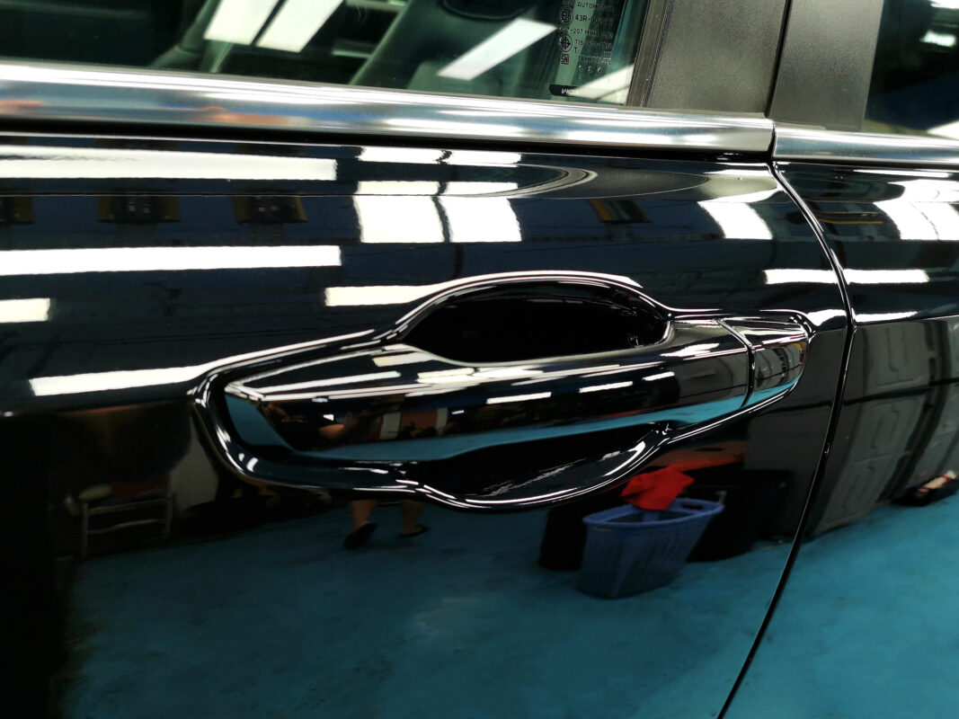 Before: the Honda CR-V paintwork as it looked at the start.