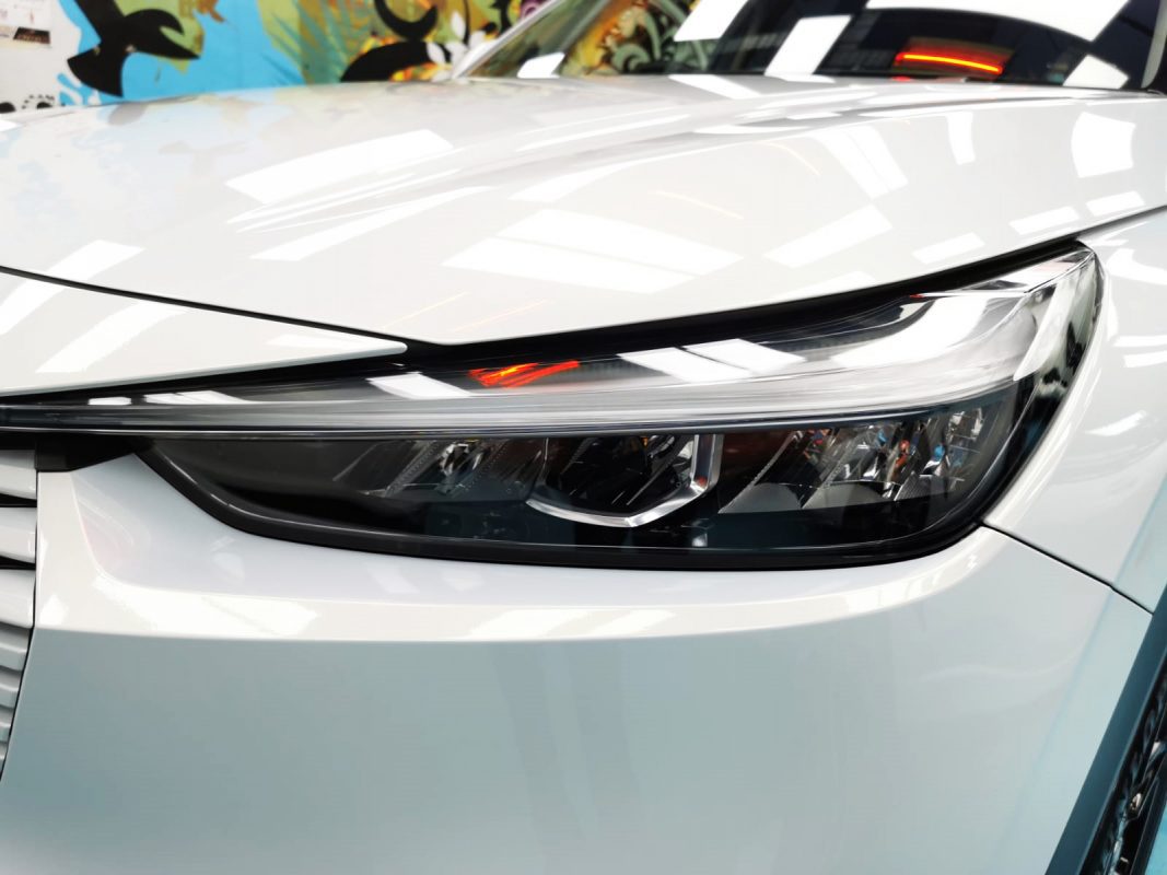 The HR-V's coated paintwork showing clean reflections.