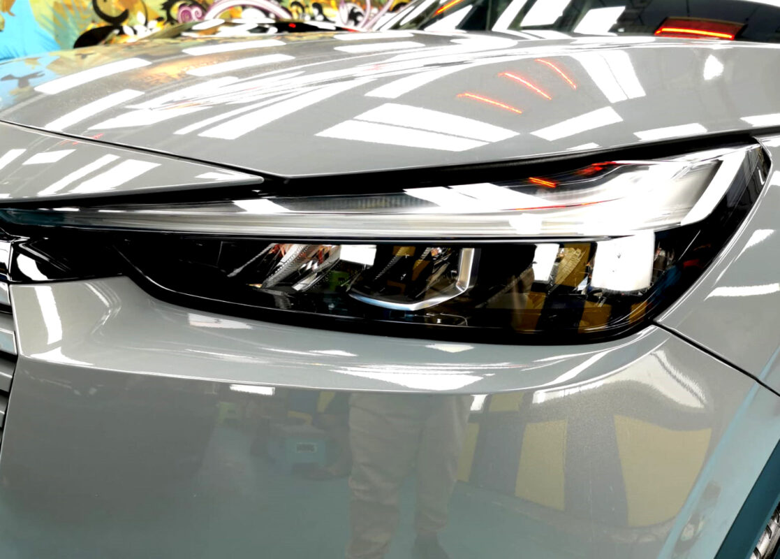 The HR-V's coated paintwork showing clean reflections.
