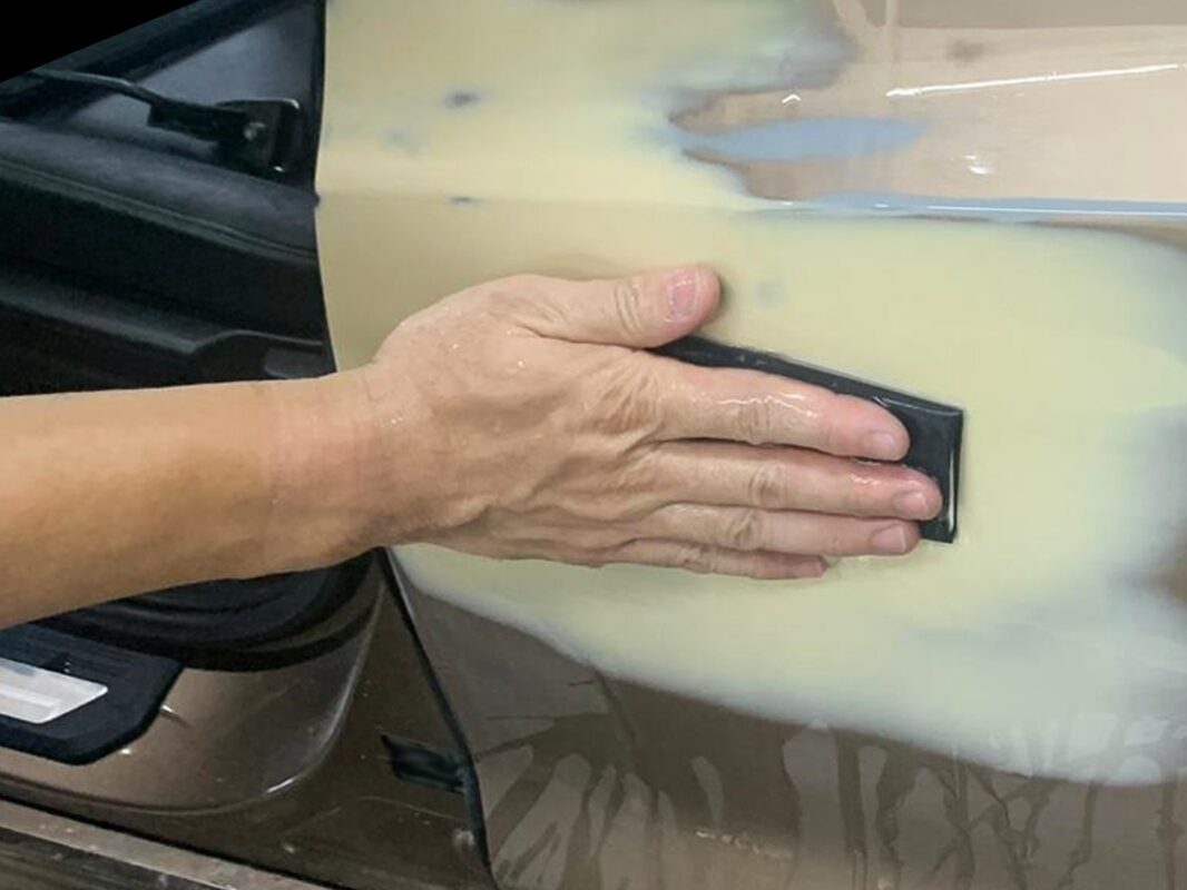 Primer coat applied to the Honda HR-V's panels before spraying.