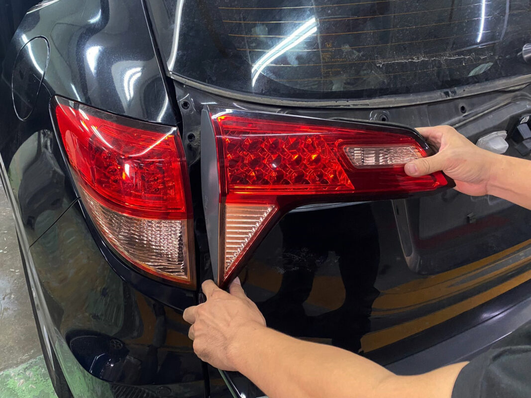 Honda HR-V strip-down begins, trim and parts being removed to expose all panels.