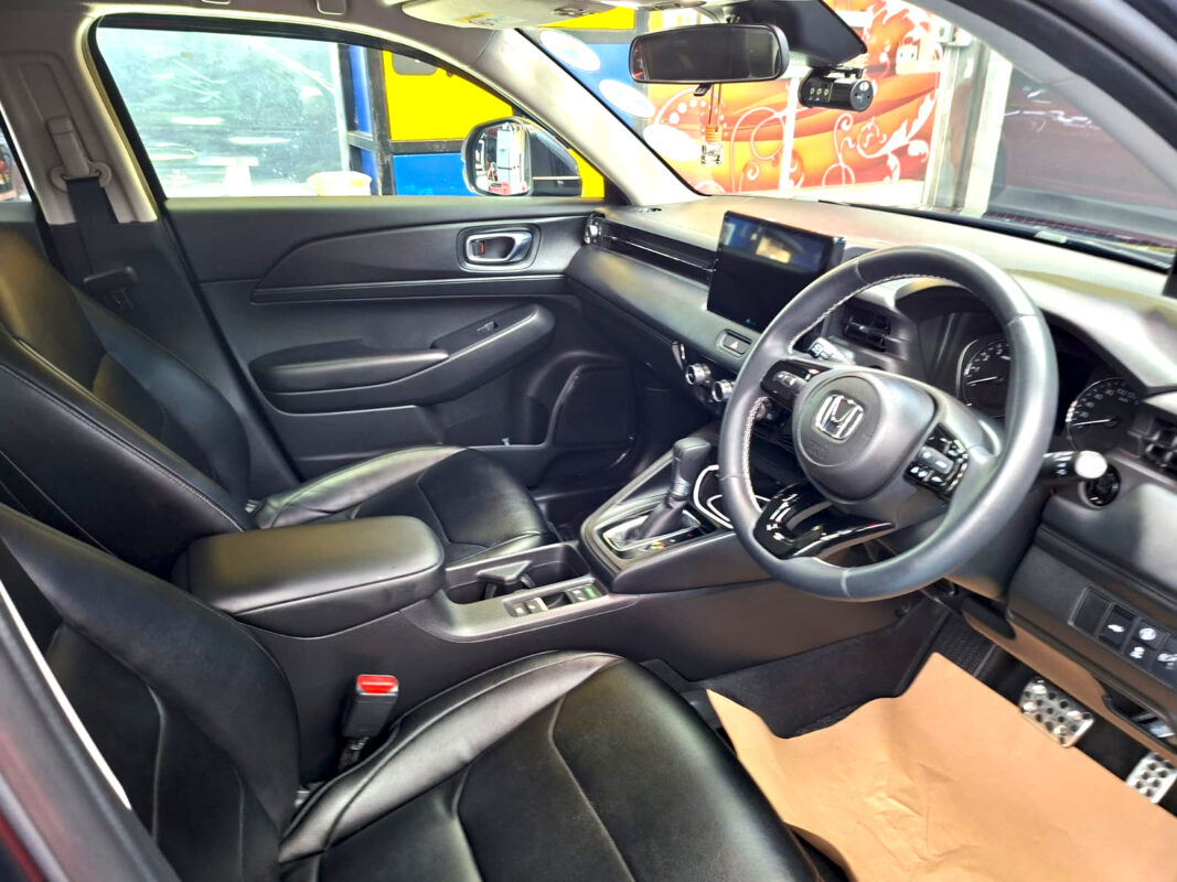 The Honda HR-V's protected, high-gloss finish.
