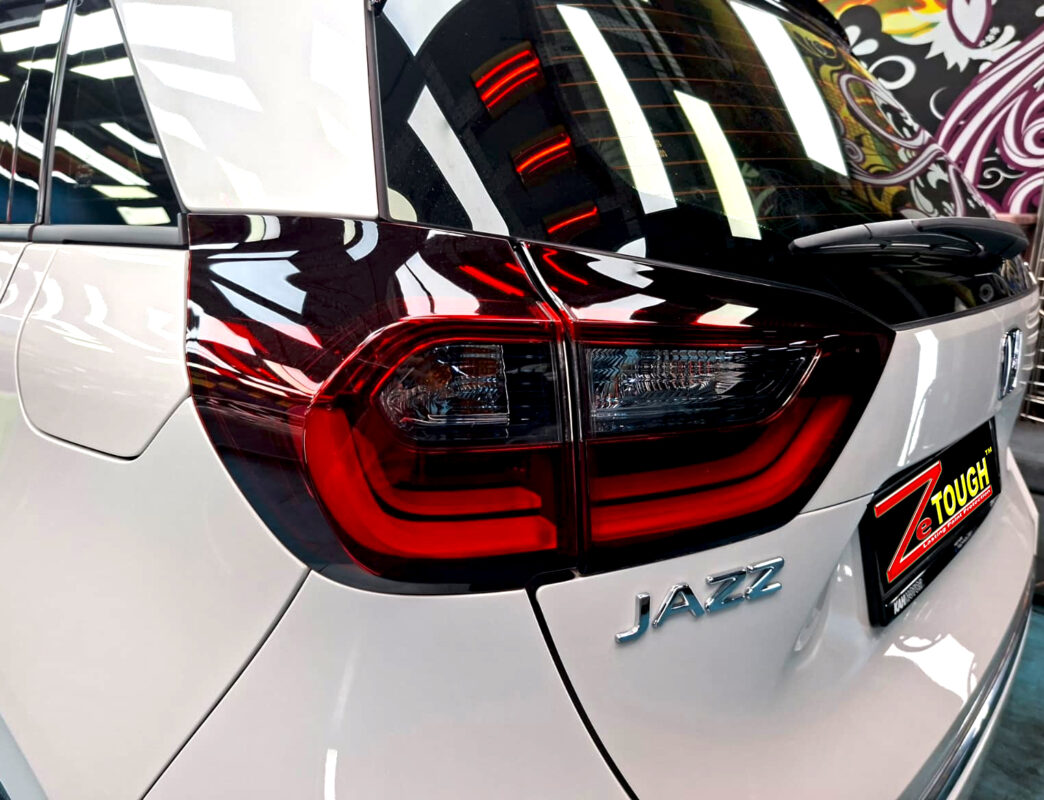 The finished Honda Jazz, glossy and protected.