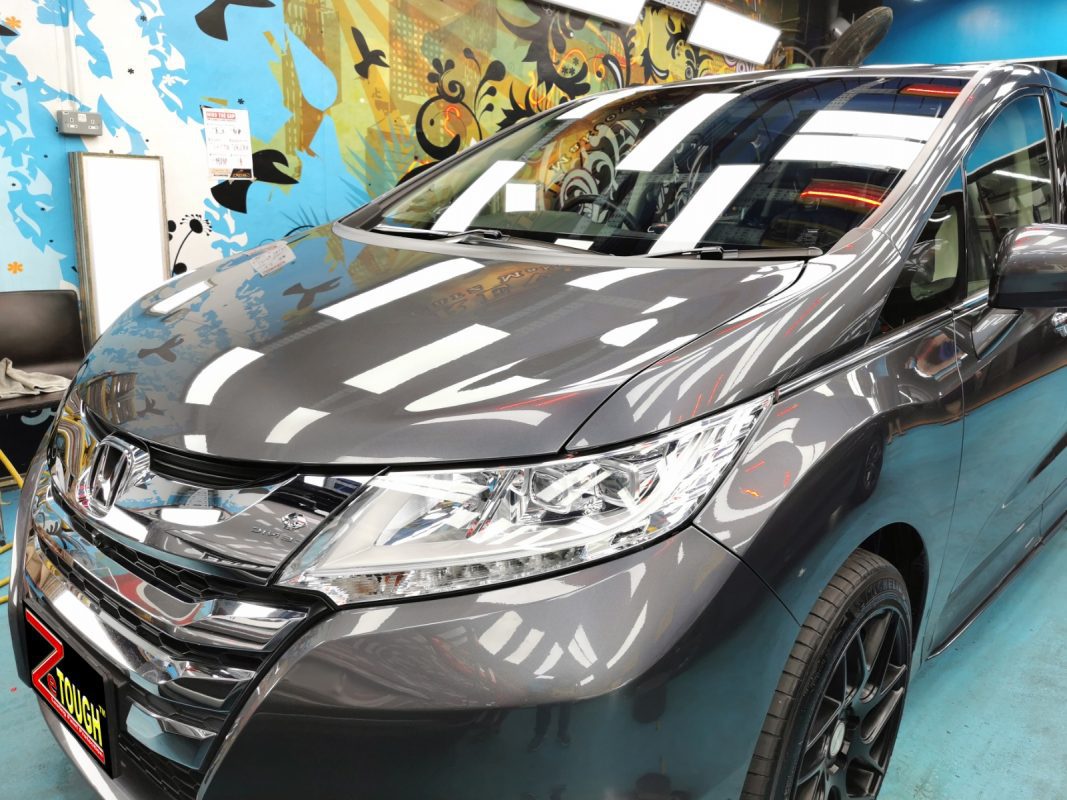 A finished detail of the resprayed Odyssey.